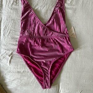 Dippin’ Daisies Women’s One Piece